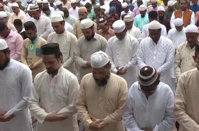 ایمان بِاللہ اور تقویٰ کی وجہ سے اللہ تعالیٰ دو جہاں کی برکتیں نازل فرماتے ہیں