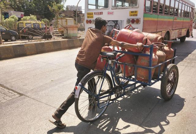 آج (یکم جنوری ) سے ہونے والی۱۰؍اہم تبدیلیاں یہ ہیں