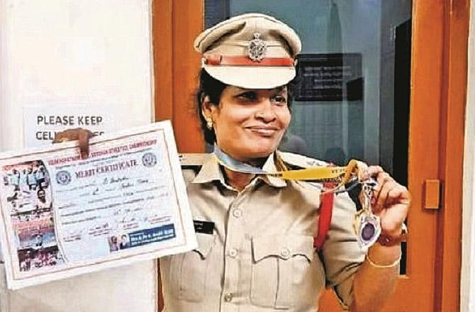 Sub-Inspector Anuradha is happy about her success. Photo: INN