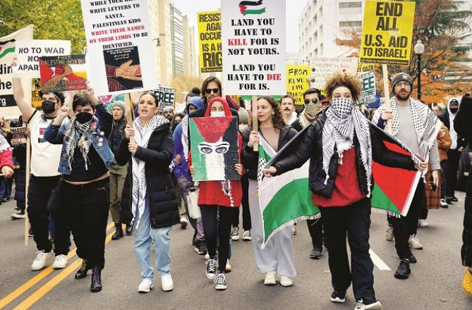 Demonstrations against the war and in support of the Palestinians took place in American cities and European capitals. Photo: INN