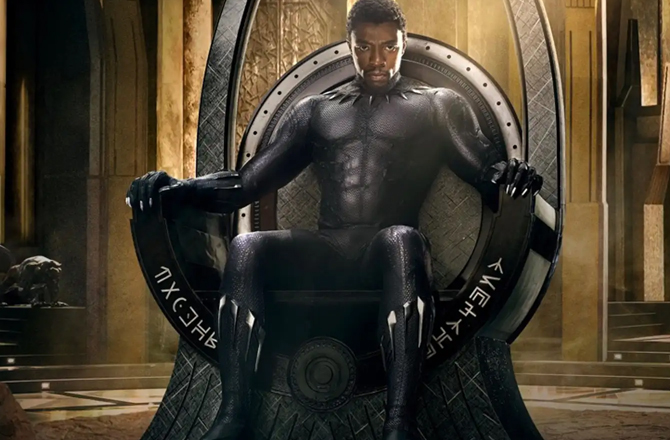 بلیک پینتھر (Black Panther) ۲۰۱۸ء: چاڈ وِک بوزمین کی اس فلم نے ابتدائی ۳؍ دنوں میں ۲۰۲؍ ملین ڈالر کا کاروبار کیا تھا۔