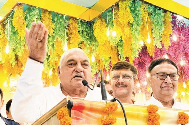 Opposition Leader of Haryana Bhupinder Singh Hooda speaking. Photo: INN