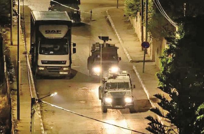 Israeli army raids in West Jordan. Photo: INN.