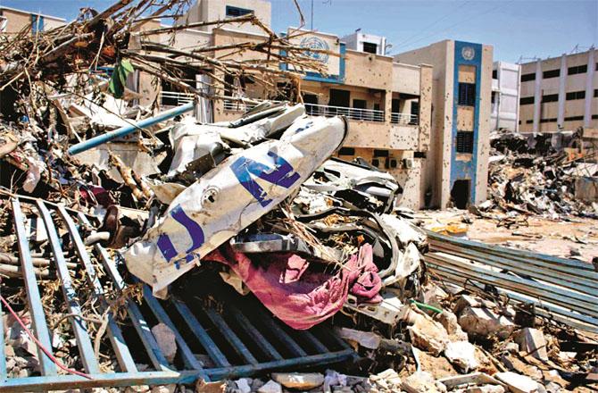 In Gaza, Israeli forces continue to target schools and UN-run institutions. Photo: INN