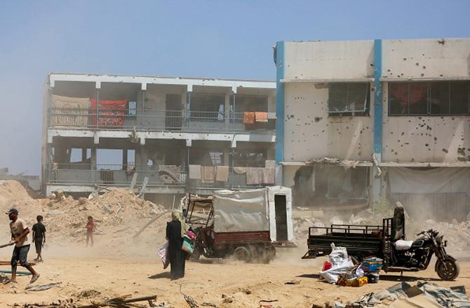 As a result of the Israeli aggression, 60 percent of the structure of Gaza has been destroyed. Image: X