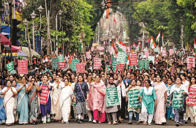 Mamata Banerjee led a march in Kolkata against politics over the RG Karkalj tragedy. Photo: PTI