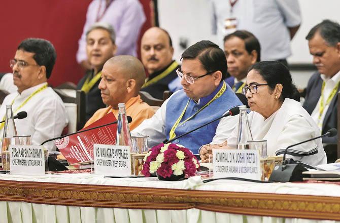 Niti Aayog meeting, in which Mamata Banerjee is seen along with Yogi Adityanath and Pushkar Dhami. Photo: INN