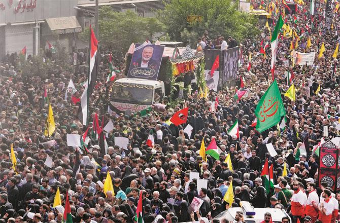 Thousands of Iranians attended the funeral procession of Ismail Haniyeh and paid their respects. Photo: INN