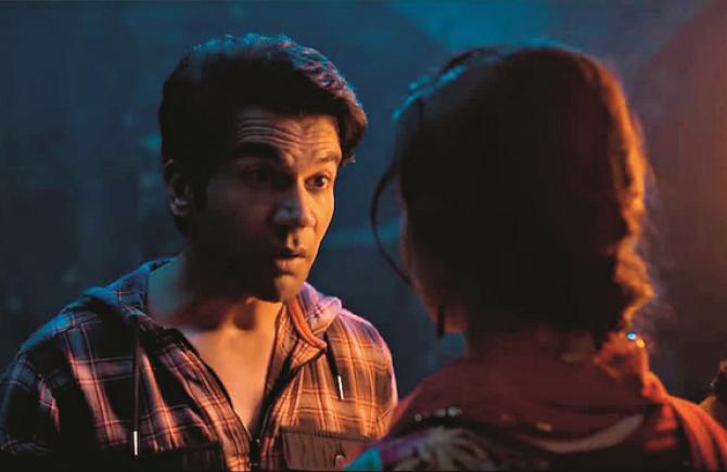 Rajkumar Rao and Shraddha Kapoor can be seen jumping from behind in a scene from the movie `Istra 2`. Photo: INN