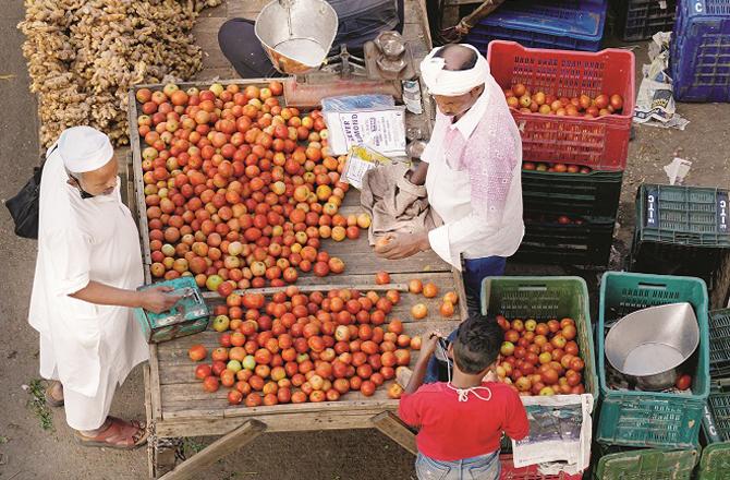 Lower prices of vegetables have affected wholesale inflation. Photo: INN.