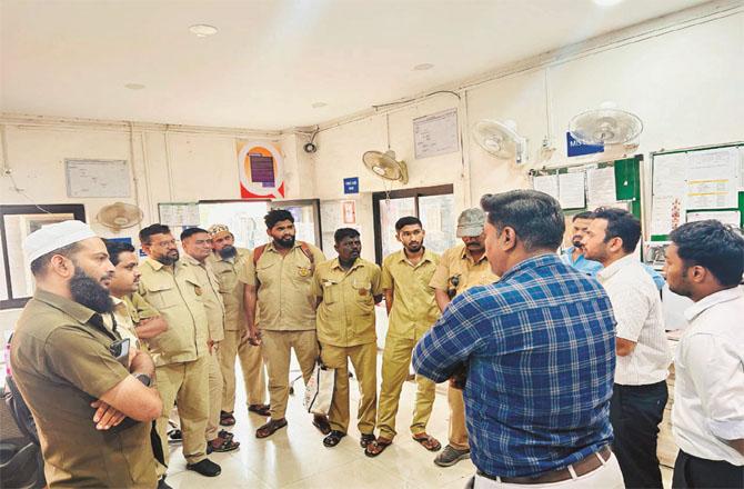 Drivers are being given instructions at a bus depot. Photo: Inqilabad