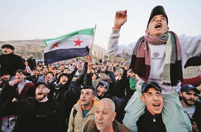 In Syria, although there is uncertainty about the future even after the victory of Hayat Tahrir, a large segment of the population is happy to be rid of Bashar al-Assad. Picture: INN