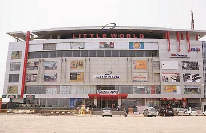 Exterior view of Little World Mall. Photo: INN