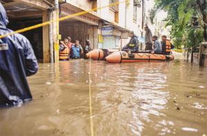 پونے بھی شدید بارش سے بے حال، کئی علاقوں میں پانی بھرا،۴؍افراد ہلاک