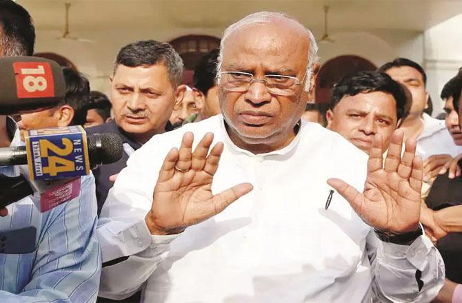 Congress chief Mallikarjun Kharge gave a turkey-by-turkey reply to the prime minister. Photo: INN