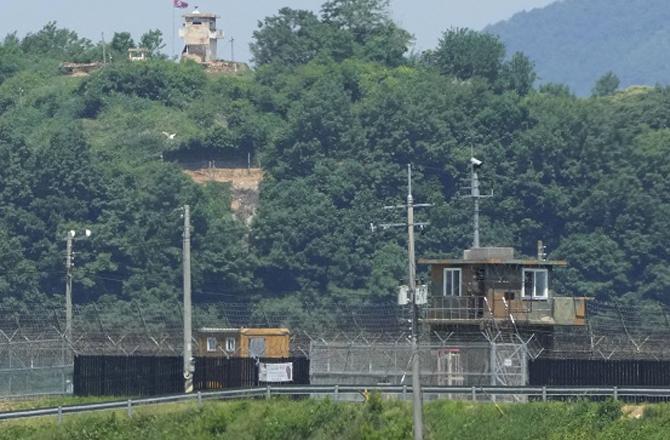 The borders of South and North Korea can be seen. Photo: PTI