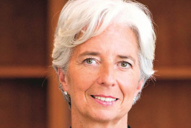 کرسٹین لیگارڈ&nbsp;(Christine Lagarde)&nbsp;ایک فرانسیسی سیاستداں اور وکیل ہیں جو ۲۰۱۹ء سے یورپین سینٹرل بینک کی پہلی خاتون صدر کے طور پر خدمات انجام دے رہی ہیں۔ وہ ۲۰۱۱ء تا ۲۰۱۹ء آئی ایم ایف کی ۱۱؍ویں ایم ڈی رہ چکی ہیں۔ اس عہدے پر فائز ہونے والی وہ پہلی خاتون تھیں۔