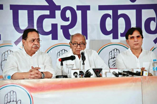 Digvijay Singh during a press conference at the Congress office in Lucknow. Photo: Inquliab