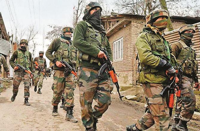 Security forces personnel during the operation. Photo: INN.