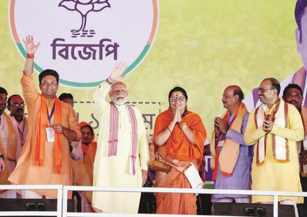 Prime Minister Modi at a rally in Bengal. Photo: PTI