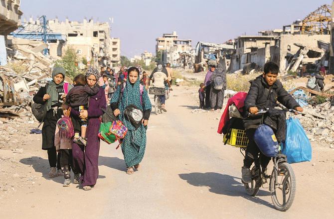 Palestinians are constantly having to leave their homes and change their place of residence. Photo: INN.