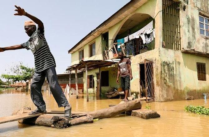 Civilians in Africa are in dire straits due to floods. Photo: X