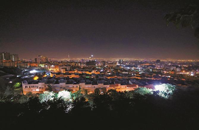 A photo taken from a distance during the attack in Iran. Photo: INN.