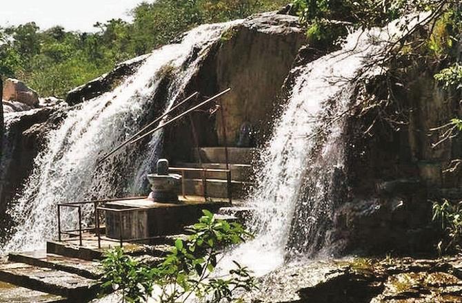 The picturesque view of Kegal Falls can be seen. Photo: INN.