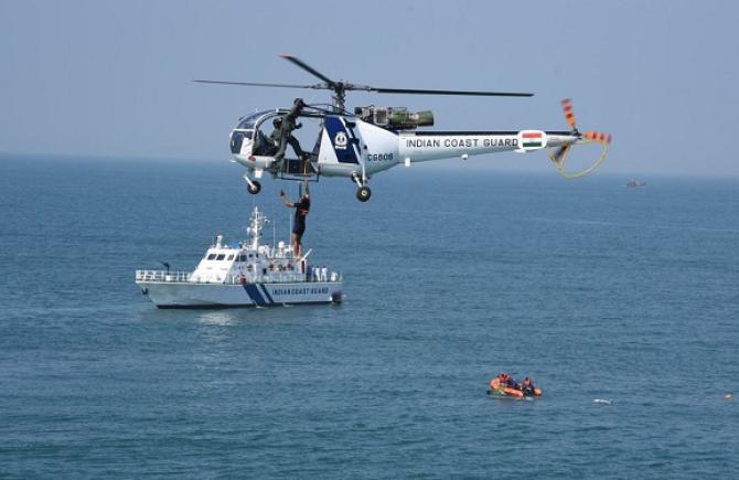 Two Pilots Of The Indian Coast Guard Went Missing. Photo: INN