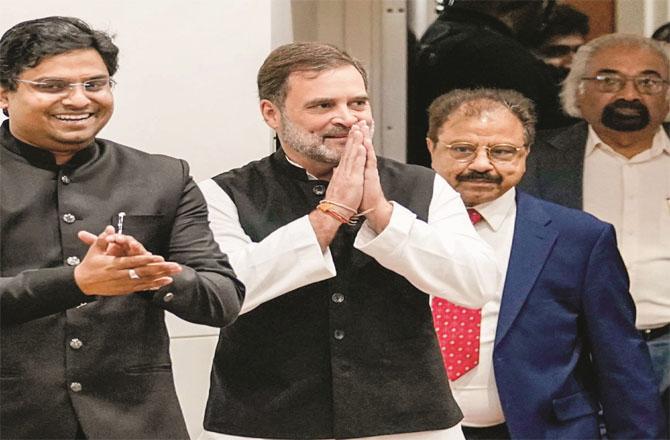 Rahul Gandhi before his talk with students at the University of Texas. Photo: INN