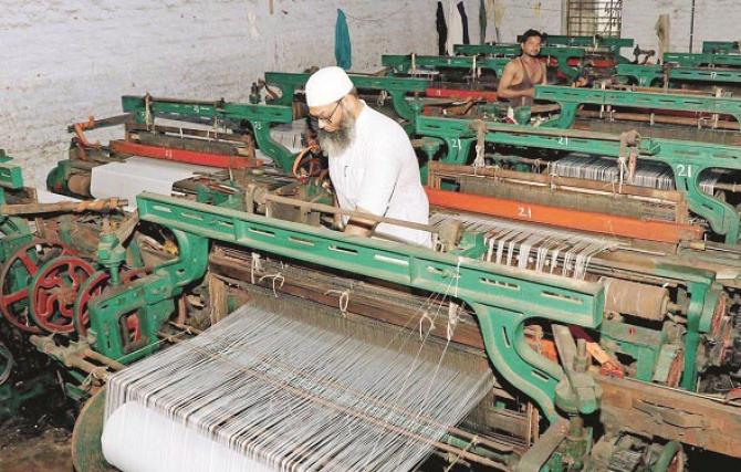 An increase in electricity prices will be a detrimental step for the powerloom industry. Photo: INN