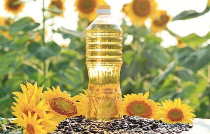 The price of sunflower oil has increased by 27%. Photo: INN