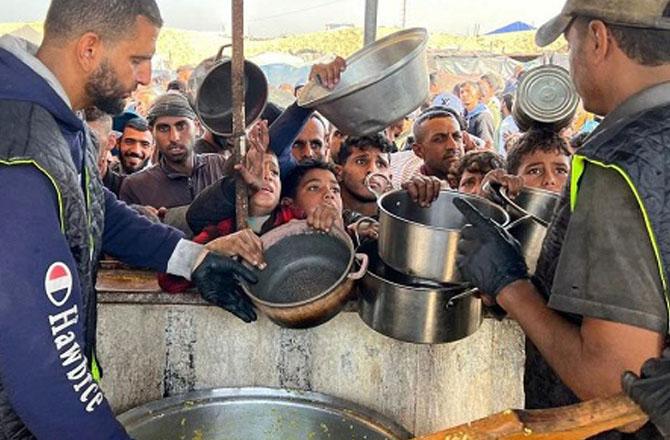 UN agencies providing food to displaced families in Gaza. Photo: INN.