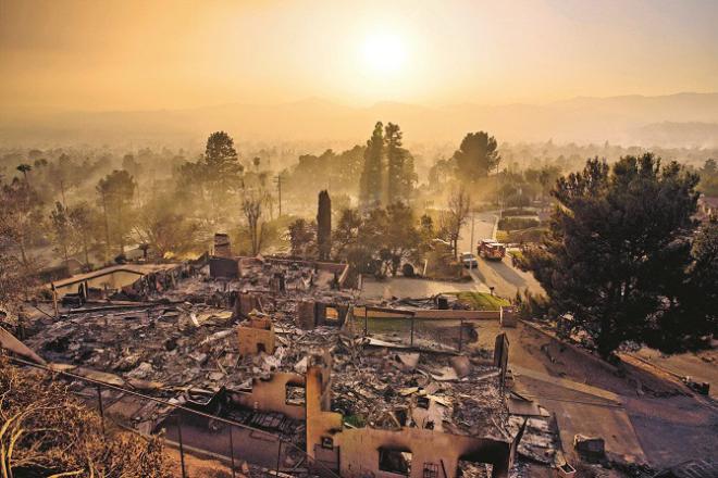 This is the situation after the wildfires in Los Angeles. Photo: AP/PTI