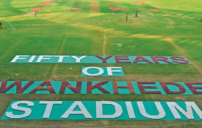 The longest sentence written with a ball entered the record book. Photo: Shadab Khan